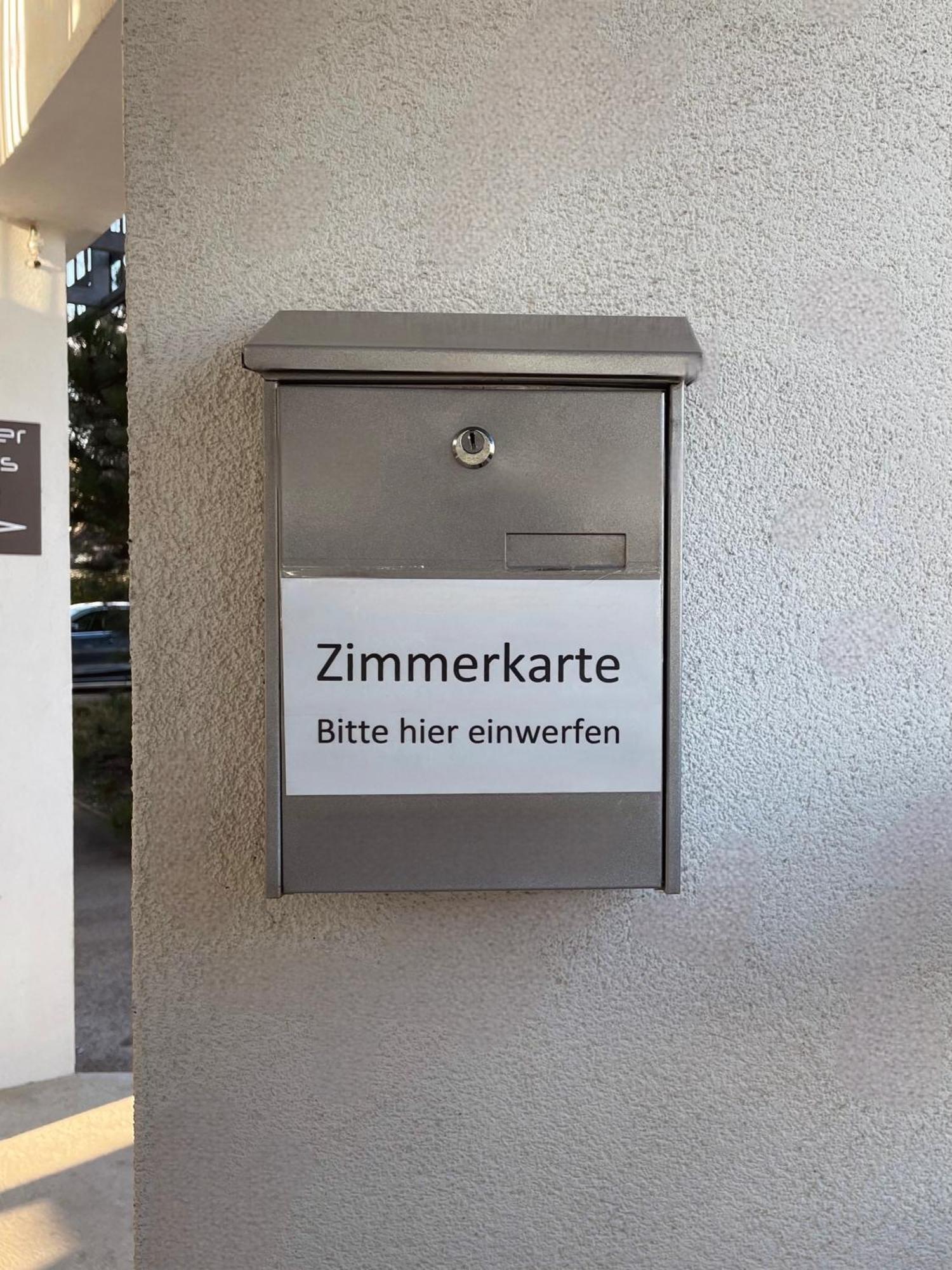 Hotel Caldor - 24H Self-Check In Muenchendorf Exterior photo